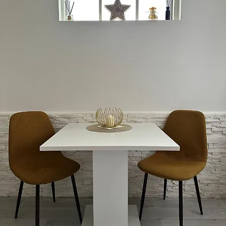 Cozy In The Center Διαμέρισμα Μπρατισλάβα